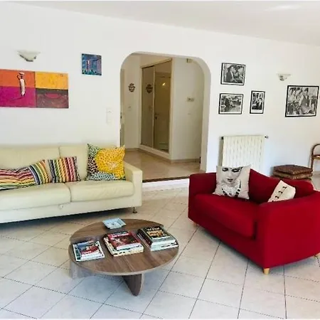 Villa Independante Avec Piscine